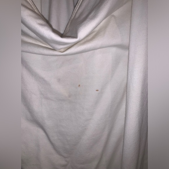 Victoria’s Secret Bra Top’s halter top that ties at the neck. Size large - Picture 6 of 6